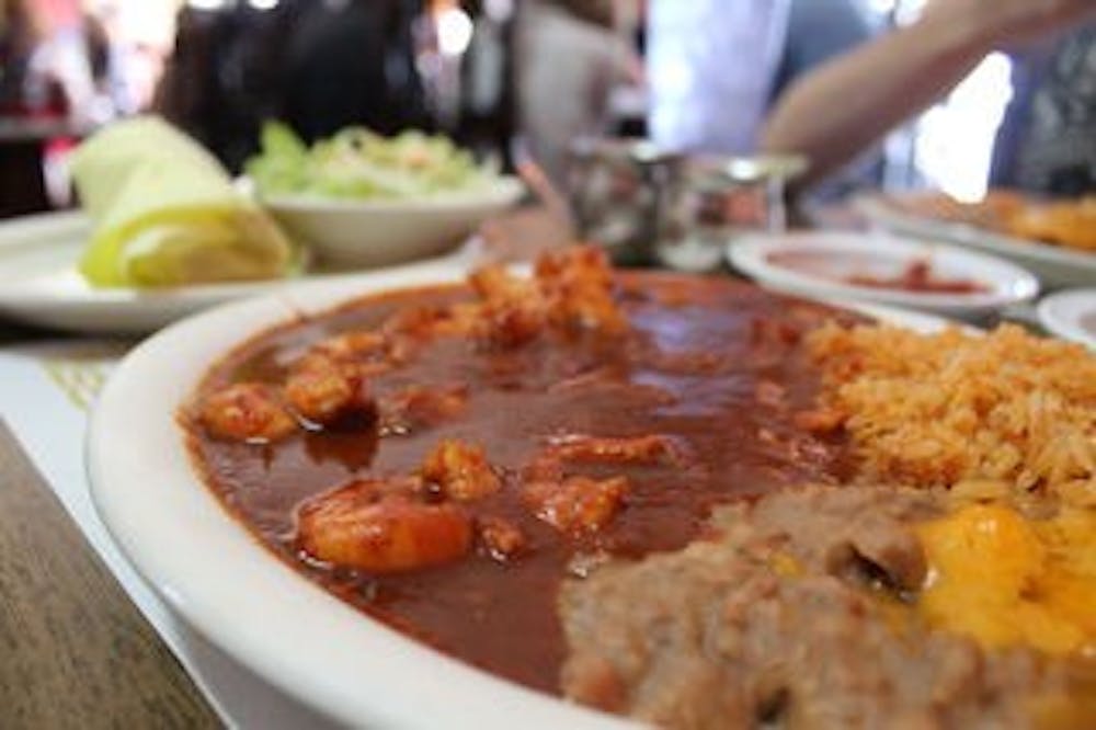 Tacos De Juarez is one way to beat the heat by "fighting fire with fire" according to our food reporter. You can find spicy meals like this in Downtown Phoenix at many of the local venues. (Photo by Kylie Gumpert.)