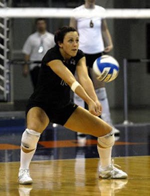101007-volleyball_donahue