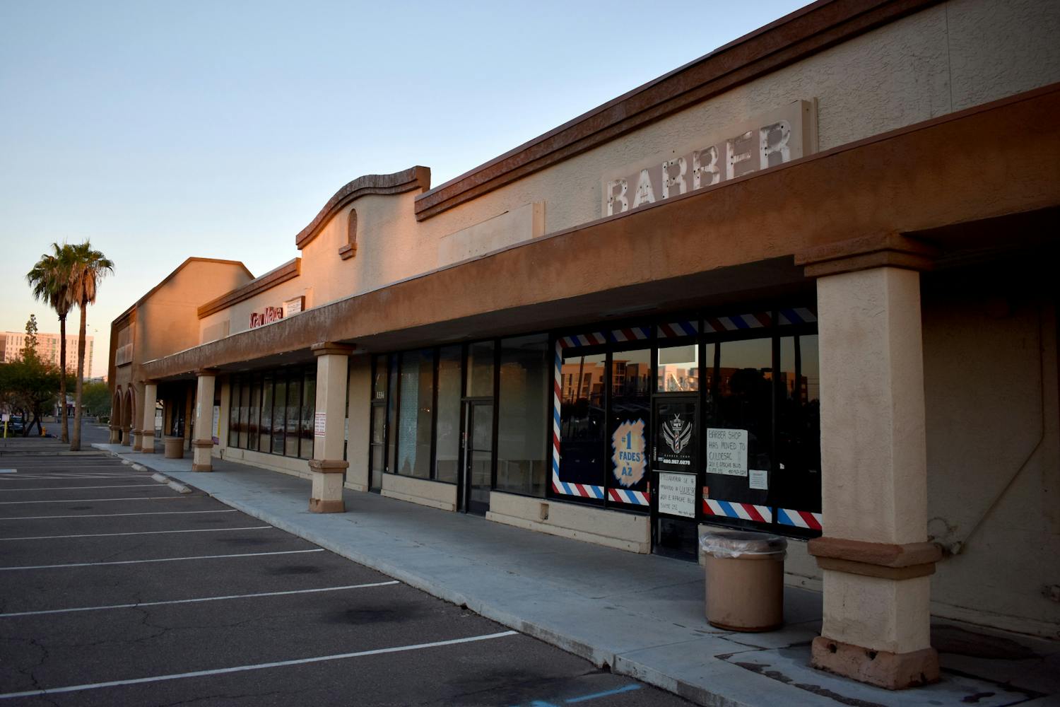 Grocery-Apartment-Construction