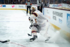 Haynie-251122-Sports-Hockey-Denver-16.jpg