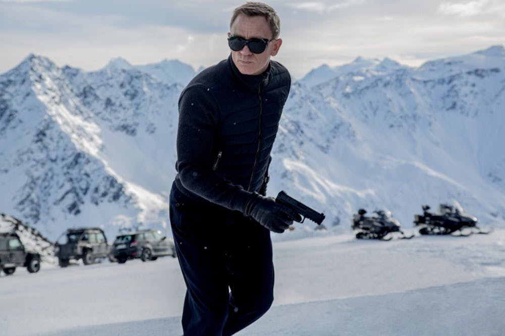 ENTER SPECTRE-MOVIE-REVIEW-ADV06 3 TB
