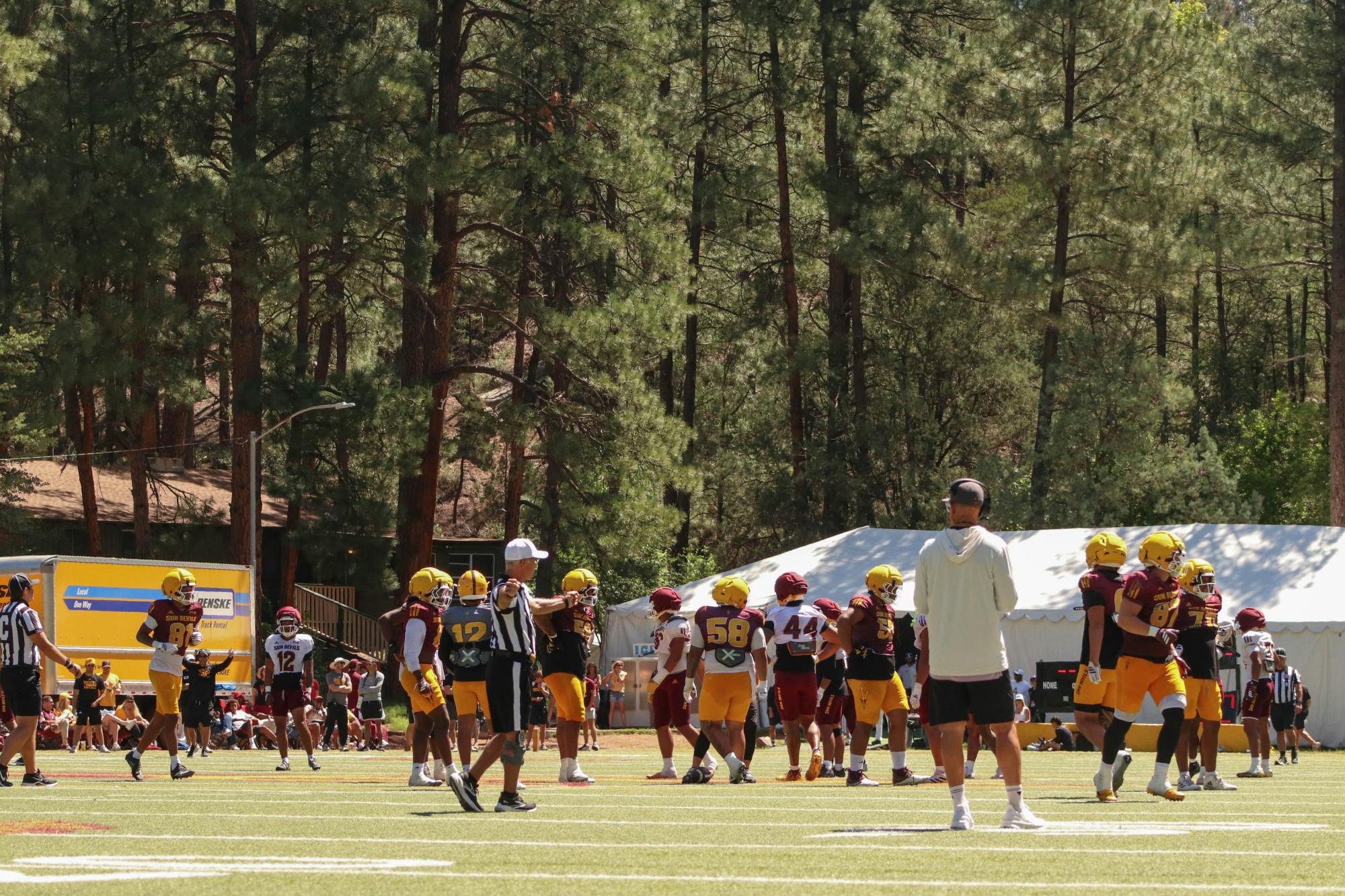 Nakamura-260815-Sports-Football-Camp-Tontozona-33.jpg
