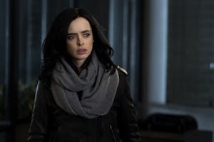 ENTER TV-JESSICAJONES 1 LA