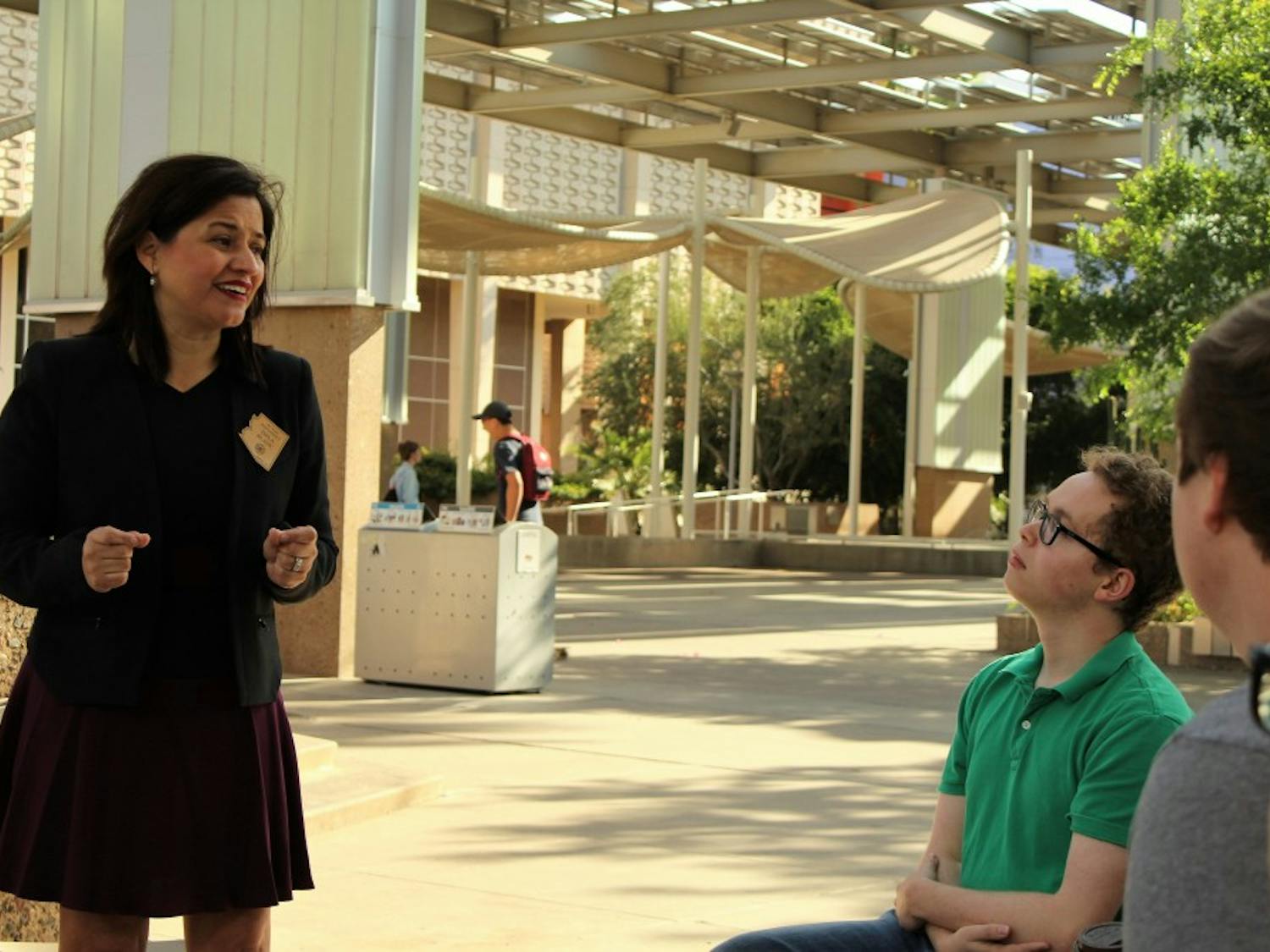 State Rep. Isela Blanc (D-Tempe) speaks with students in front of the Memorial Union building&nbsp;on March 31, 2017.