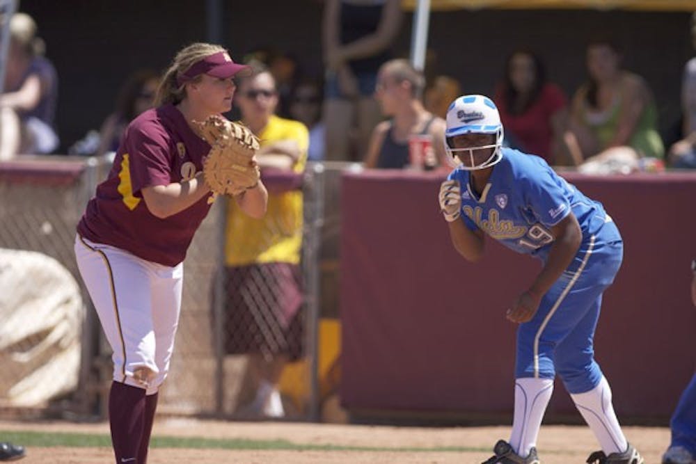 No Letdowns: ASU senior infielder Mandy Urfer waits for the pitch against UCLA on April 16 in Tempe. The No. 1 Sun Devils face Oregon State this weekend, a team that has only one Pac-10 victory this season. (Photo by Scott Stuk)