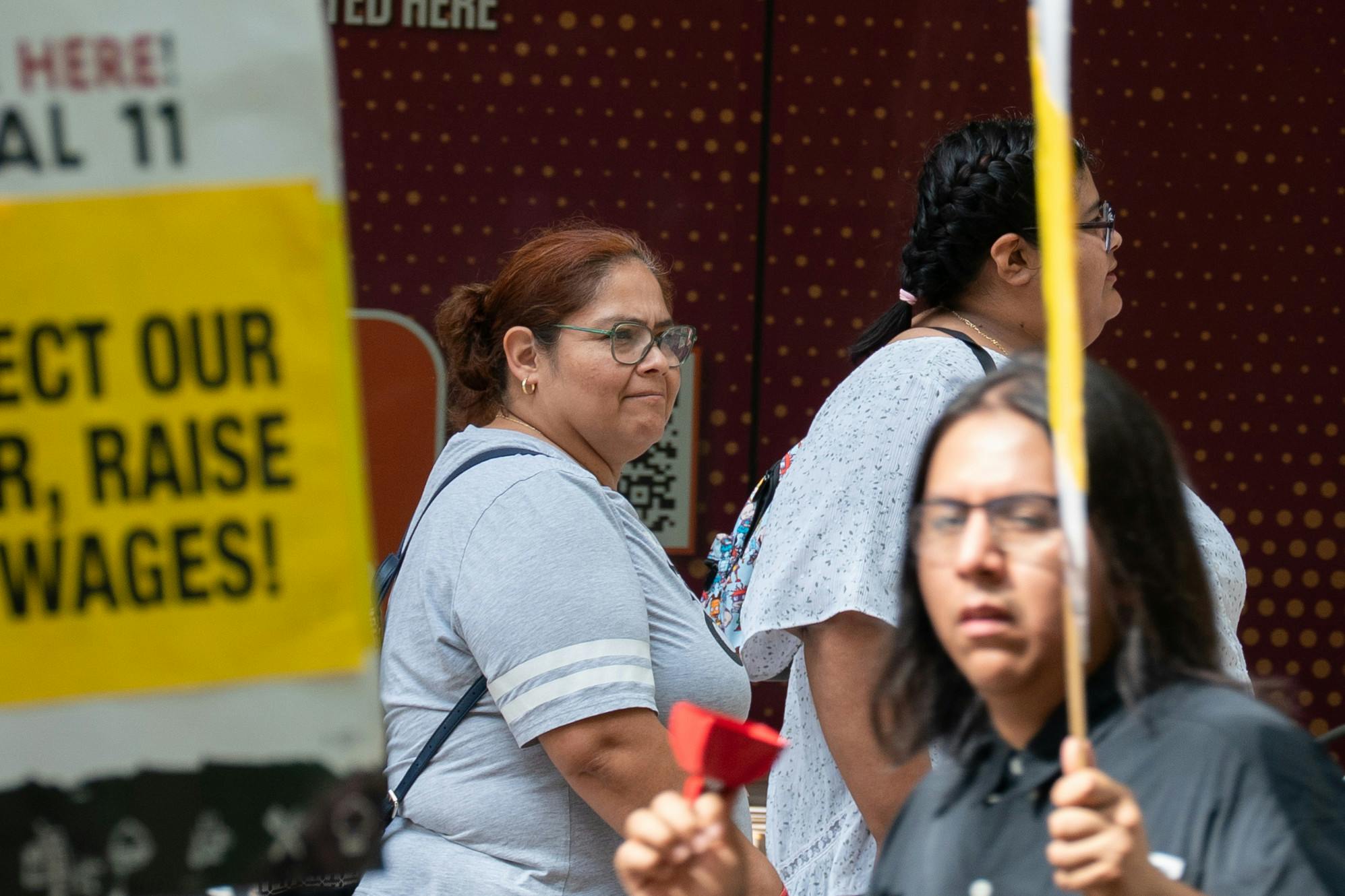 Haynie-260813-Aramark-Protest-3.jpg