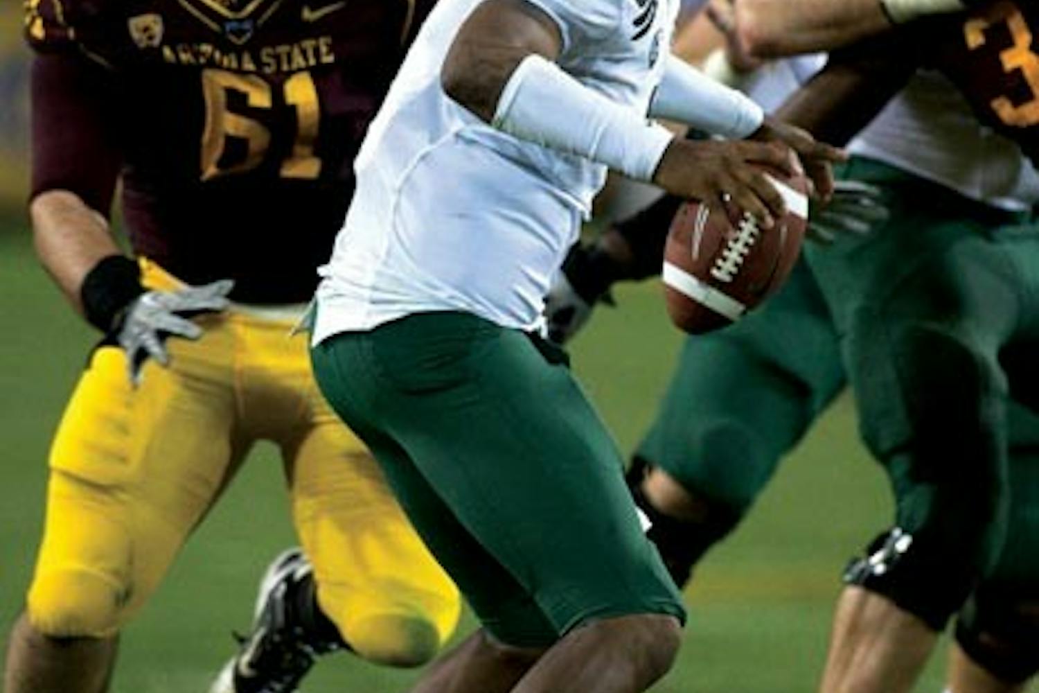 HIGH EXPECTATIONS: Oregon sophomore quarterback Darron Thomas leads a powerful Ducks offense that may have more speed than any team in the country. With just California, UA and Oregon State left to play, Oregon is widely expected to appear in the BCS National Championship game. (Photo by Aaron Lavinsky)