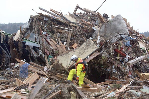 WORLD NEWS JAPAN-QUAKE 5 LA