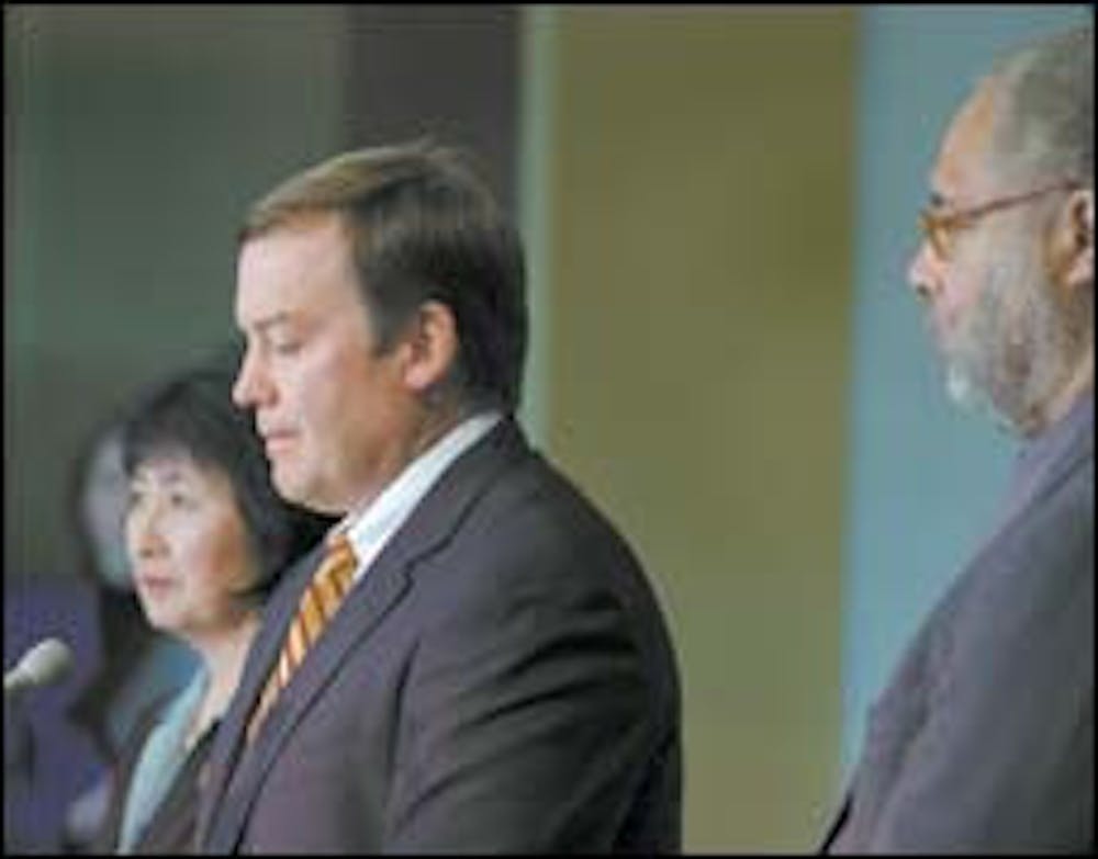 p1-pressconference1-1