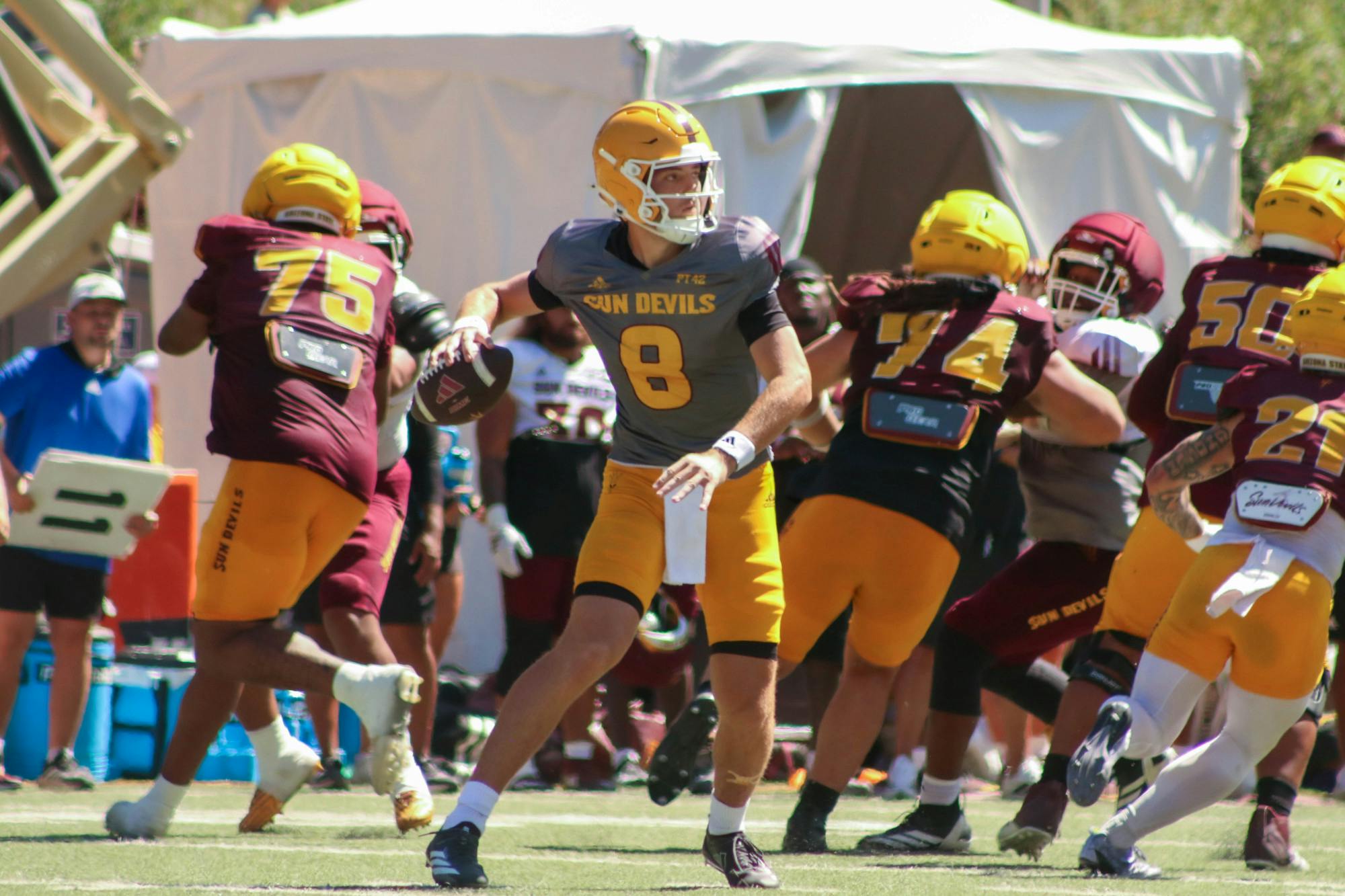 Nakamura-260815-Sports-Football-Camp-Tontozona-25.jpg