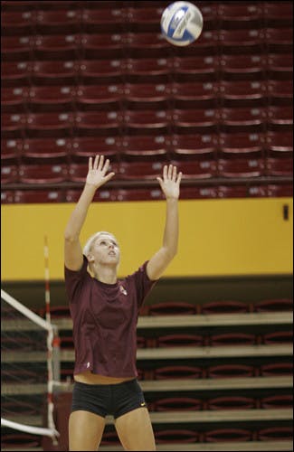 101608_volleyball_dm_1_web