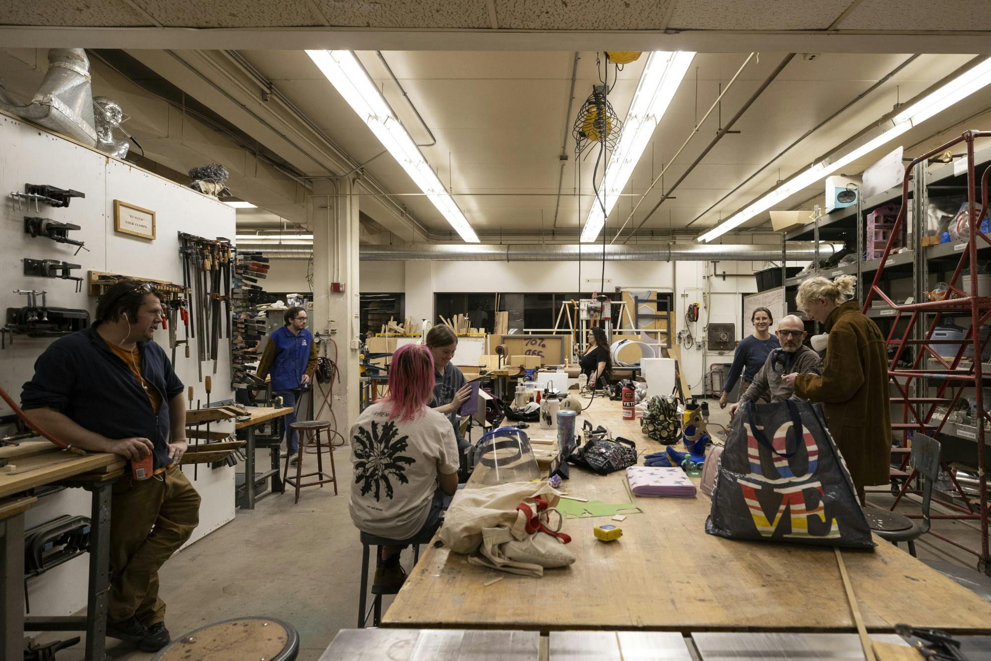 231115 Bronze Pour-2.jpg