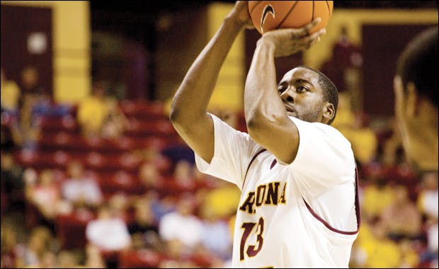 040809-basketball-harden