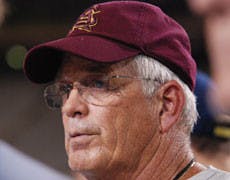 082007-footballerickson