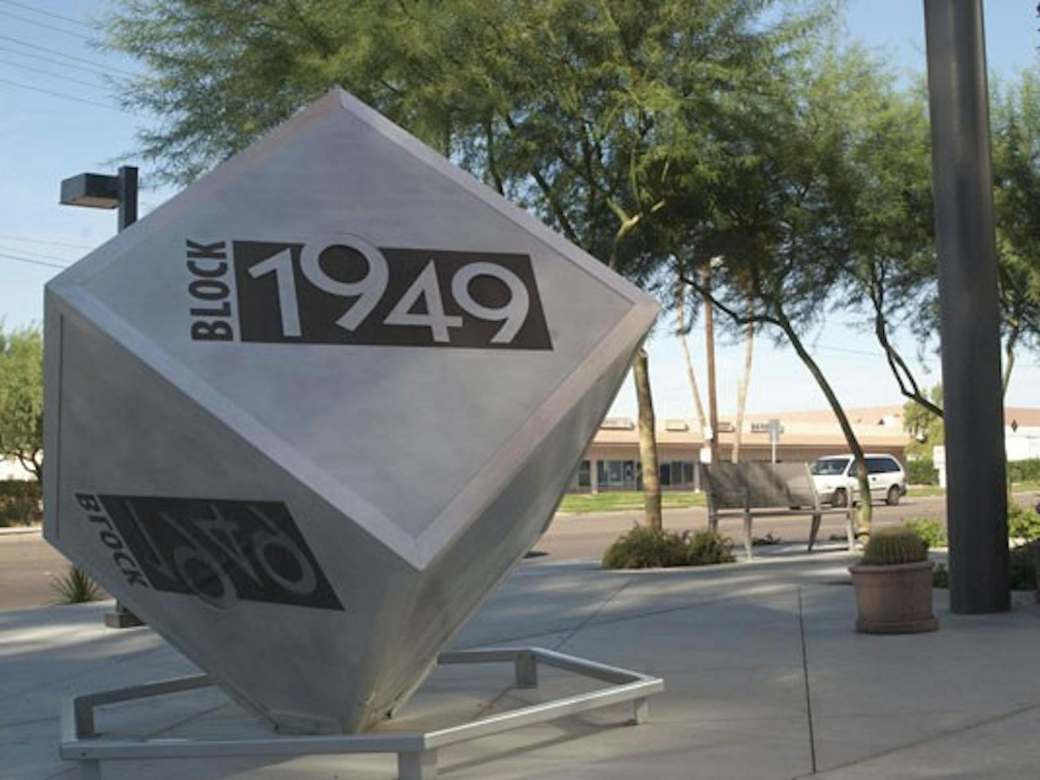 A shooting at Block 1949 located on the intersection of McClintock and University drives early Saturday morning left three people injured. One of the victims remains in critical condition. (Photo by Julie Vitkovskaya)