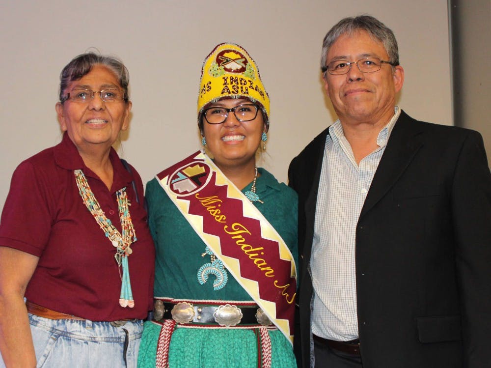 Jennifer Jones poses with her parents after being crowned Miss Indian ASU in April of&nbsp;2016.