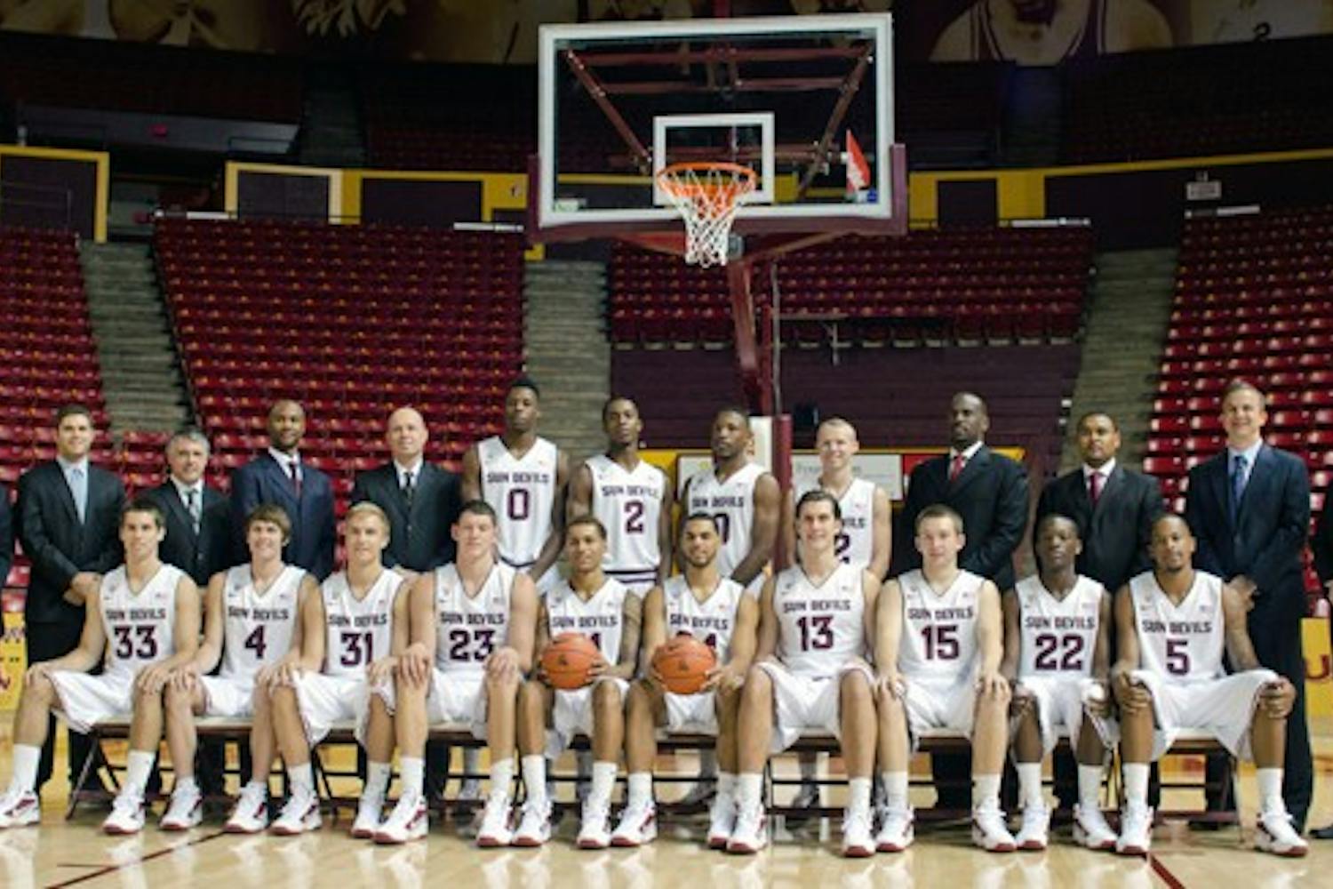 FRESH START: The ASU men’s basketball team poses for photos during media day on Wednesday. The Sun Devils have are hoping to capitalize on the new season after a less-than-stellar campaign last year. (Photo by Aaron Lavinsky)