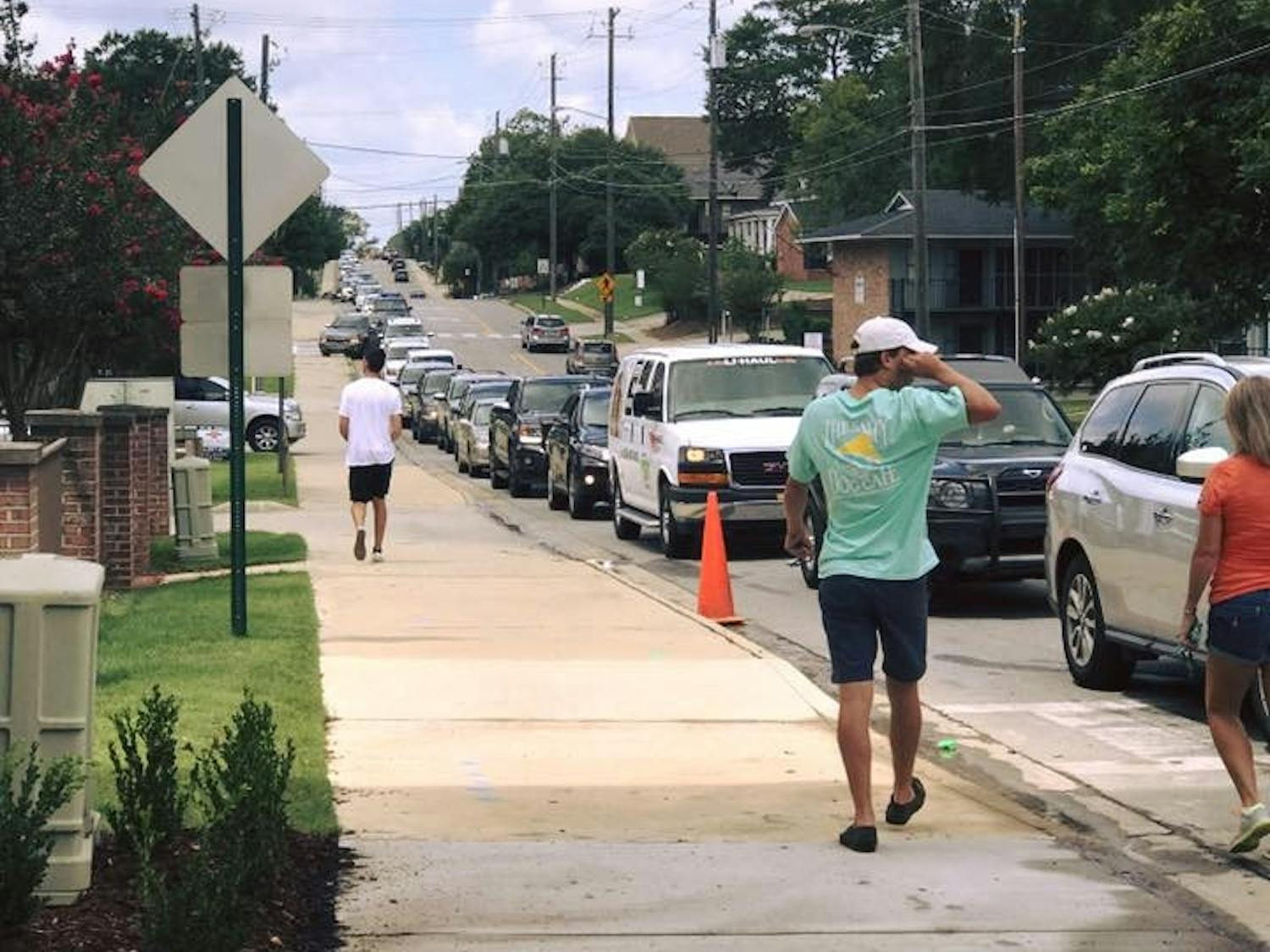 Cars backed up on West Glenn Avenue