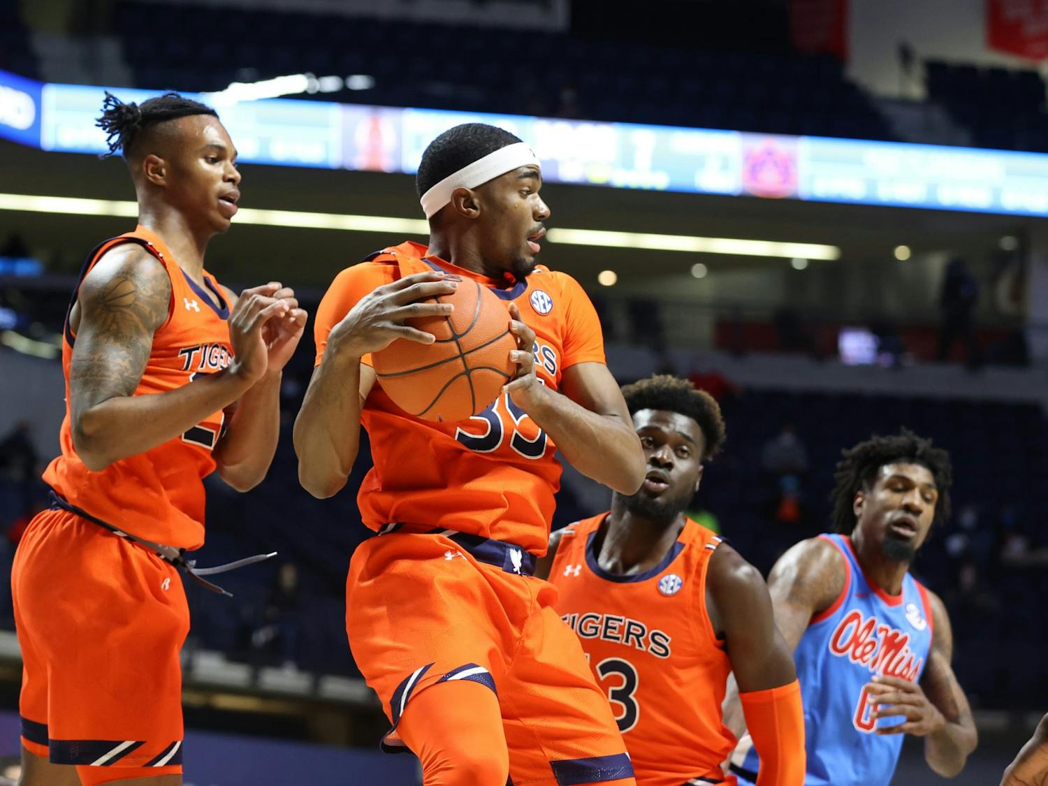 Devan Cambridge (35) at Ole Miss – Jan. 6, 2021 // Credit: Ole Miss Athletics