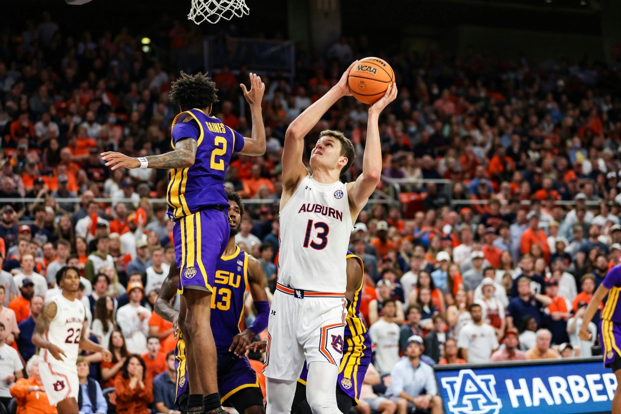 Auburn vs LSU