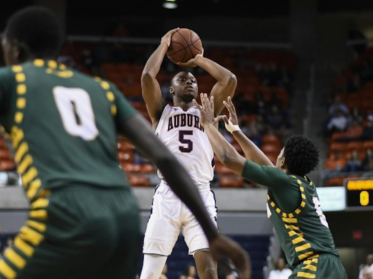 Mustapha Heron (5). Auburn basketball vs George Mason on Sunday, Dec. 3, 2017, in Auburn, Ala.