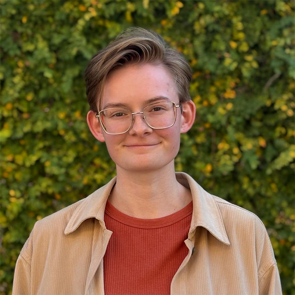 Headshot Avery Scifres — Assistant Visual Arts Section Editor