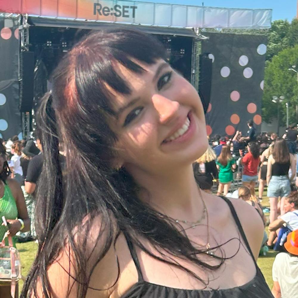 SydneyRimer_CircleEStaff.png
