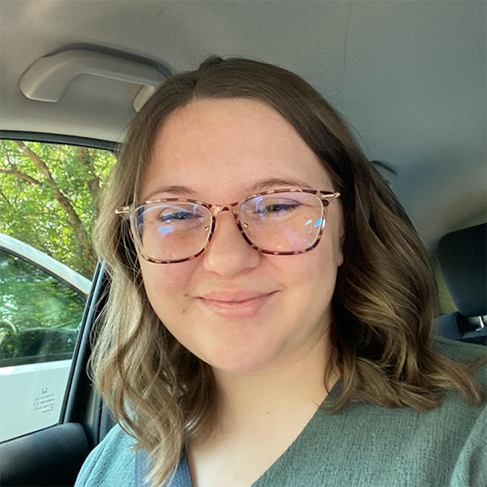 Headshot Claire Duke — Assistant Prose Section Editor