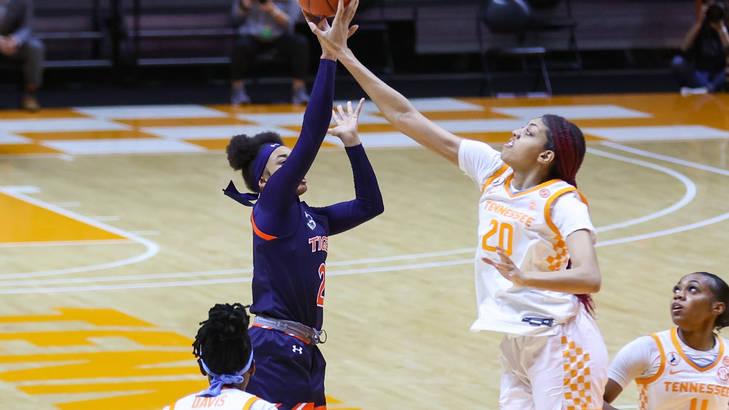 006_20210228_RSS_Auburn_Lady_Vols.jpg