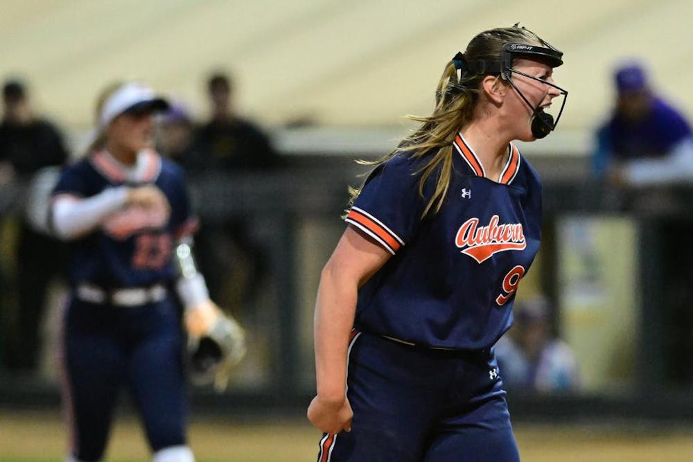 BATON ROUGE, LA - APRIL 12 - Auburn Pitcher Maddie Penta (9) during the game between the Auburn Tigers and the LSU Tigers at Tiger Park in Baton Rouge, LA on Friday, April 12, 2024. Photo by David Gray/Auburn Tigers