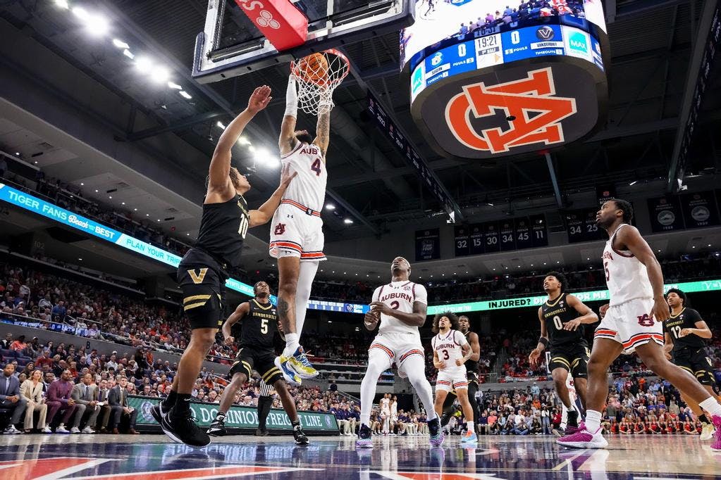 Auburn_s_Johni_Broome__4__20240131_MBB_vs_VANDY_ZB_0014.jpg