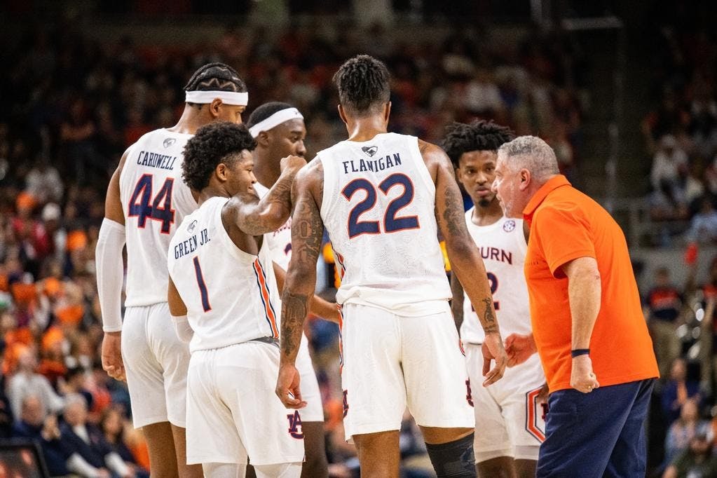 Auburn To Face Tough Challenge At Tennessee - WEGL 91.1 FM