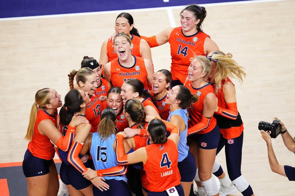 Auburn Volleyball/X