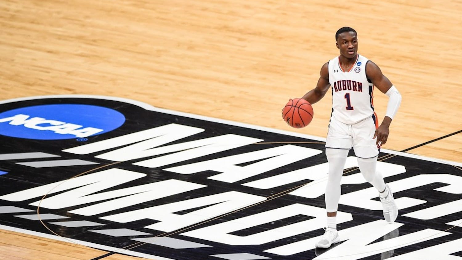 Auburn BB March Madness.jpg