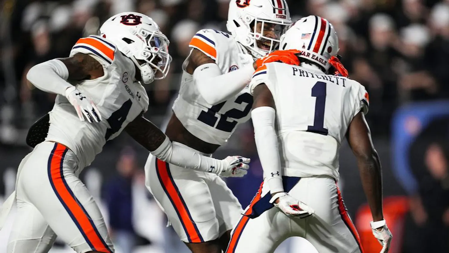 Auburn_Defensive_Back_DJ_James__4___Auburn_Defensive_Back_Caleb_Wooden__12___and_Auburn_Defensive_Back_Nehemiah_Pritchett__1__20231104_FB_vsVAN_ZB_195.jpg