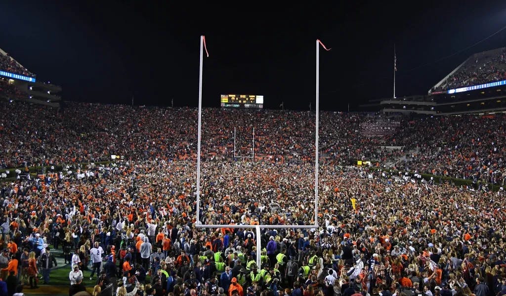 usp_ncaa_football__alabama_at_auburn_95588691-e1511657852256.webp