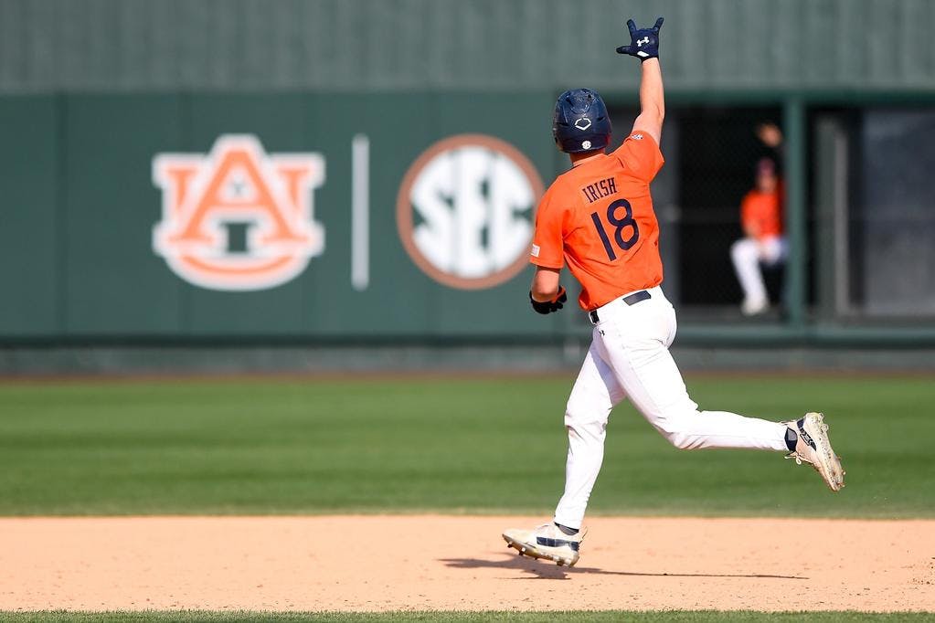 Auburn_Catcher_Ike_Irish__18__20240323__BSB_vs_ARK_NI_0076.jpg