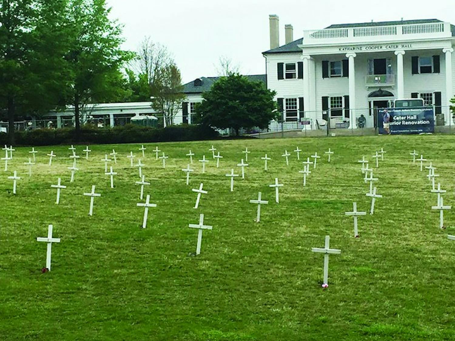 Each cross represents 20 abortions per day.&nbsp;