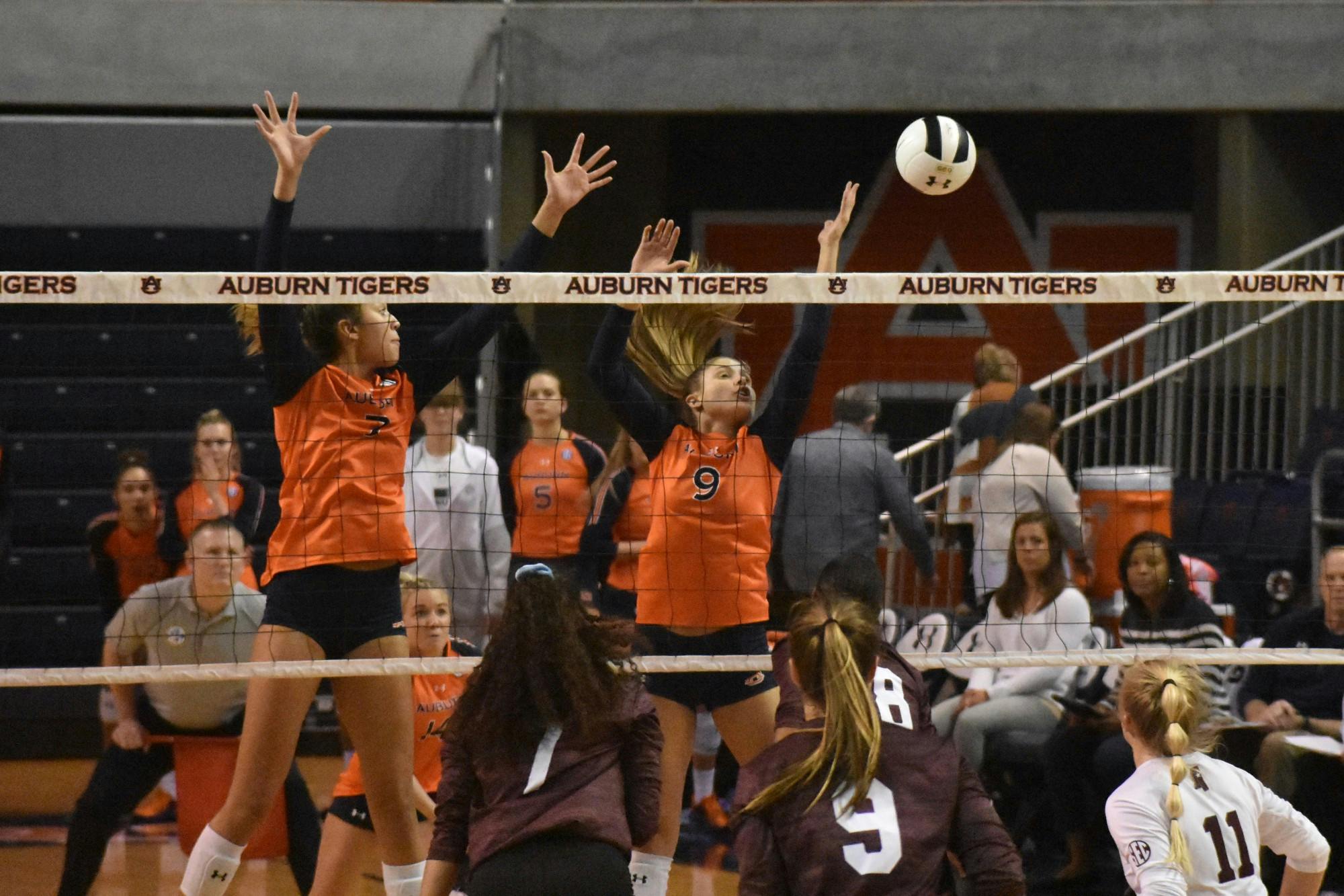 Auburn v. Mississippi State Volleyball Game