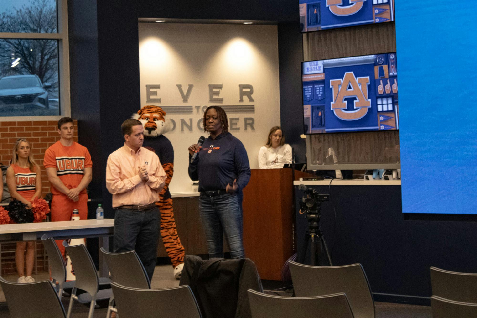 Johnnie Harris pre-ncaa tournament selections