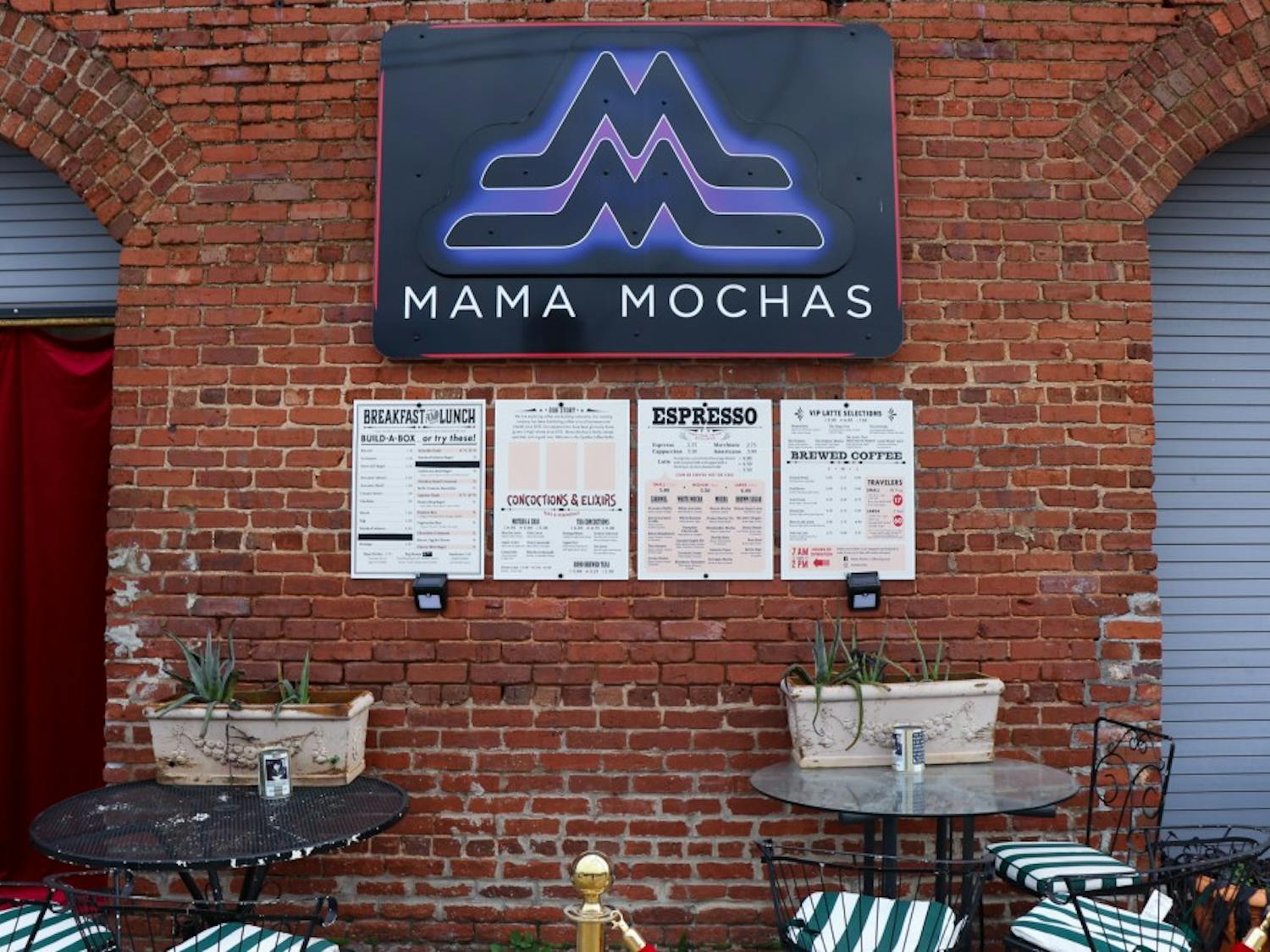 Mama Mochas With a Neat Concept