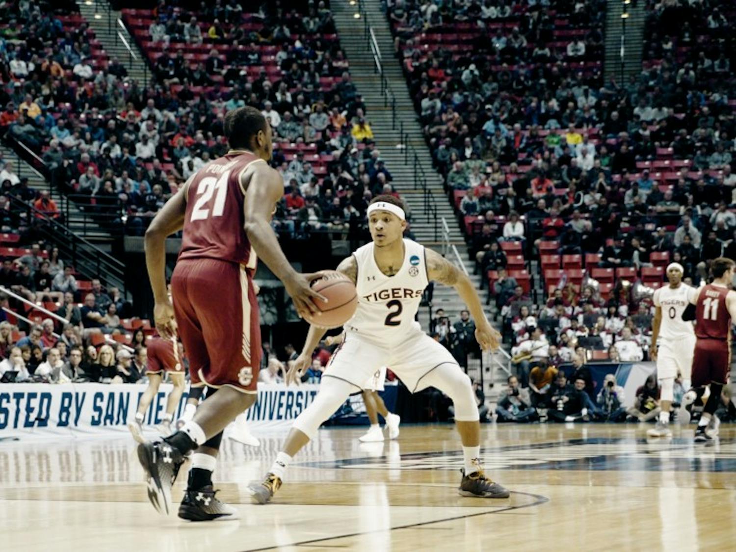 Bryce Brown (2)&nbsp;during Auburn vs. College of Charleston on March 16, 2018 in San Diego, Calif.