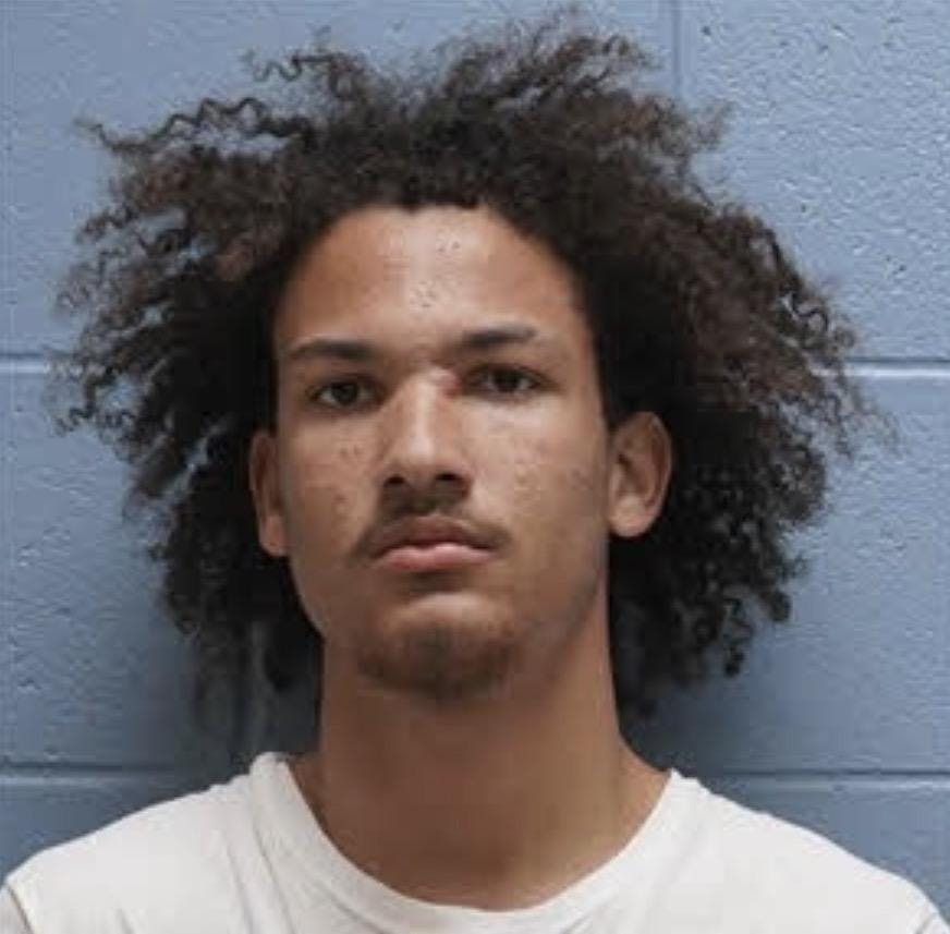 Dontae Deshawn Ford, 18, is currently held at the Lee County Detention Center on a $15,000 bond.