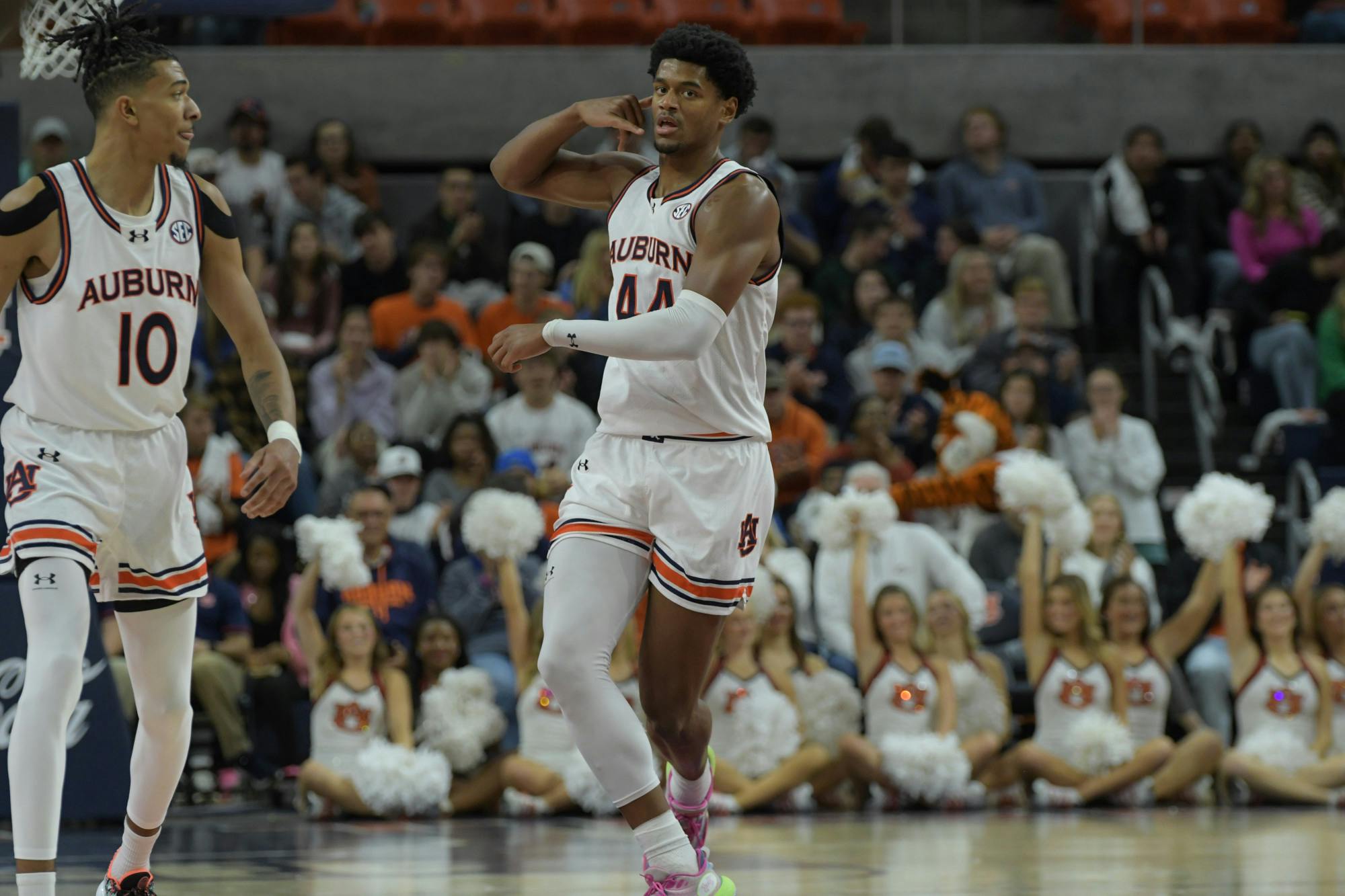 Dylan Cardwell vs AUM