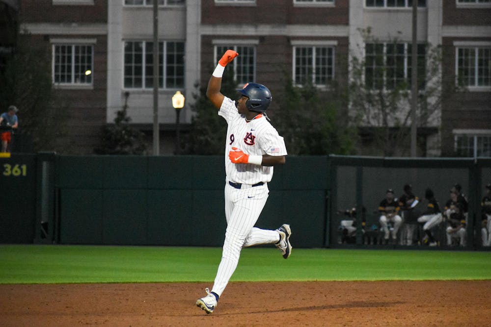 <p>Bub Terrell (19) scores a homerun against Alabama State in Plainsman Park in Auburn, Ala on April 14, 2026.</p>