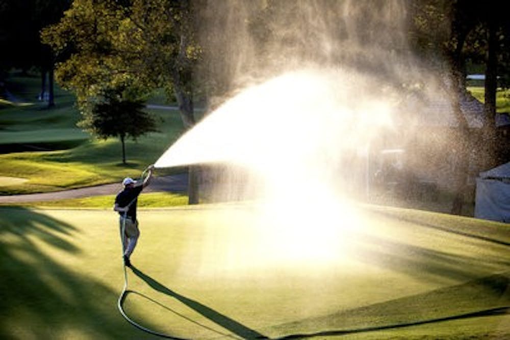 According to Van Santen, the new grass, named AU Victory, is a cool-season species with origins in 1999, when putting greens in the southeastern region of the United States suffered in the prolonged heat and humidity of summer, causing the grass to become too thin and resulting in poor golf greens. (Contributed by Art Meripol)