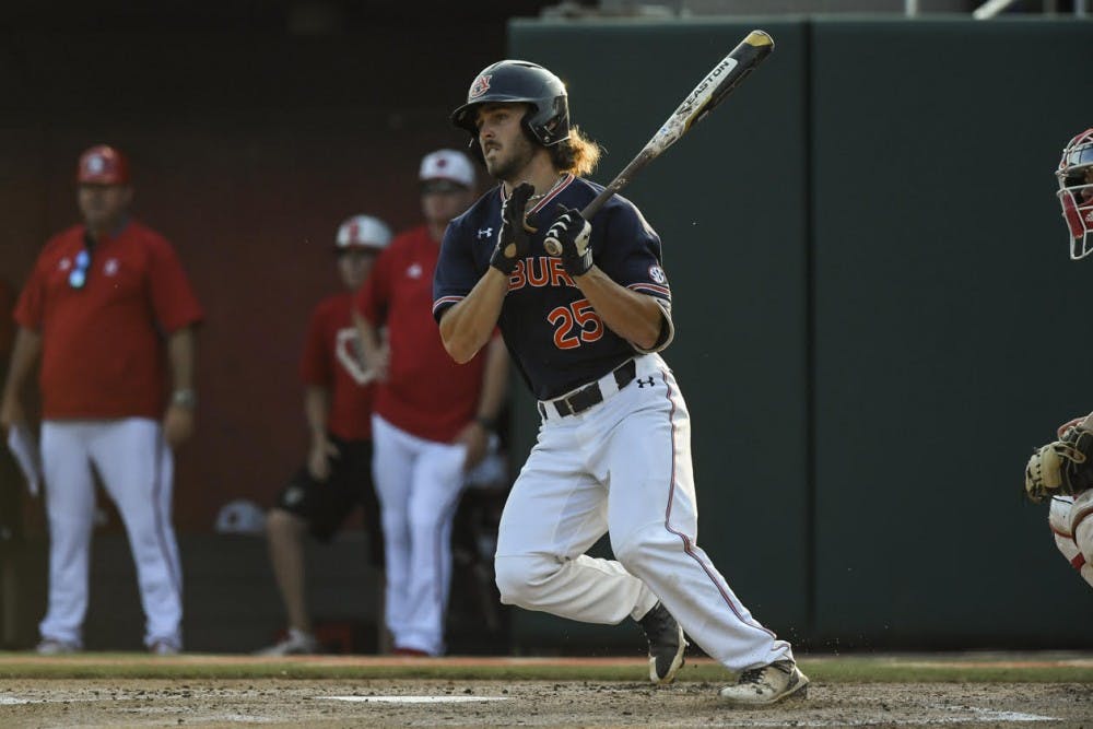 Jay Estes (25).&nbsp;Auburn vs NC State during the NCAA Baseball Regionals on Sunday, June 3, 2018, in Raleigh, NC.