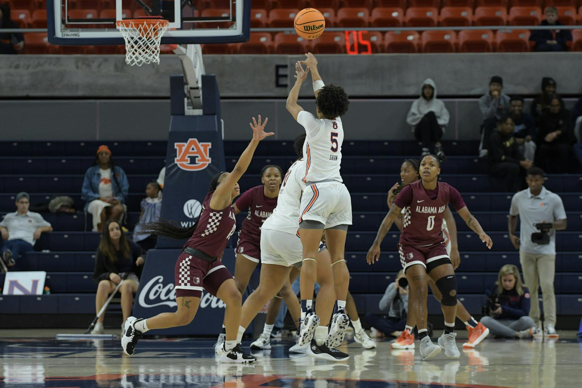 Sydney Shaw vs Alabama A&M