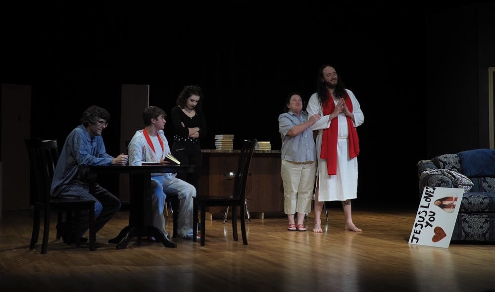 <p>AACT performs "End Days" on Aug. 19, 2021, in Auburn, Ala. (from left to right) David Carter as Arthur Stein, Jackson Wells as Nelson Steinberg, Sadie Sawyer as Rachel Stein, Andrea Holliday as Sylvia Stein and Griff Smith as Jesus.</p>