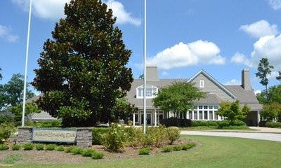 The Auburn University Club's new look is under new ownership. (Danielle Lowe / PHOTO EDITOR)